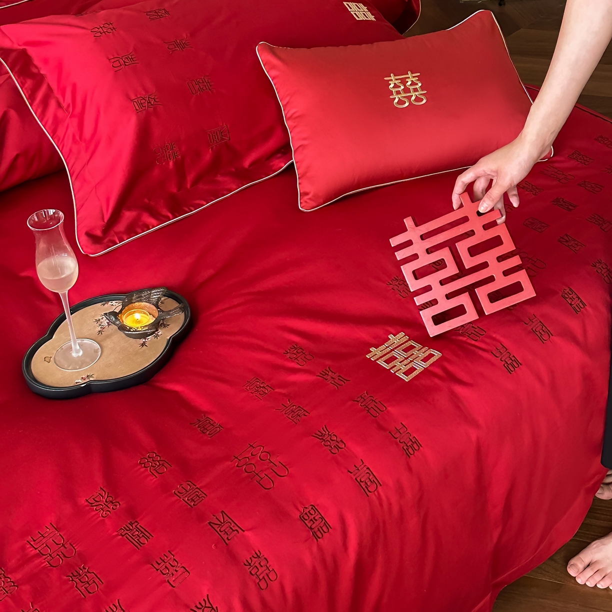 91家纺网 家纺一手货源 找家纺 （总）西西家居 2026春夏新款大红婚庆100支长绒棉纯棉四件套-欢囍
