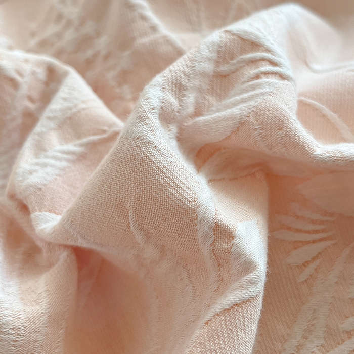 91家纺网 家纺一手货源 找家纺 琪格格纺织 2026新款60s纯棉加厚三层纱系列四件套 三层纱 芳草 粉玉