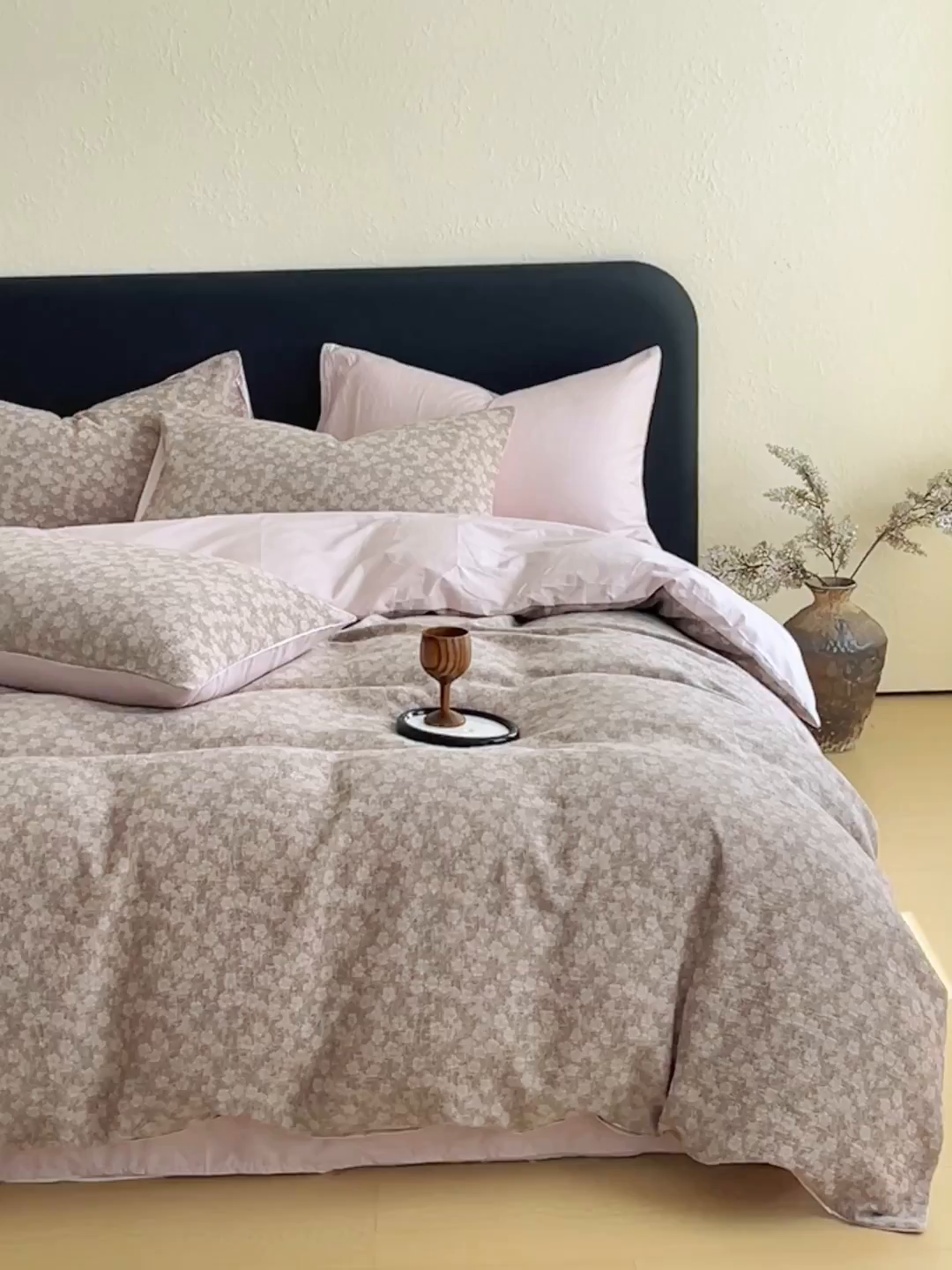 91家纺网 家纺一手货源 找家纺 琪格格纺织 2026新款60s纯棉加厚三层纱系列四件套 三层纱 沁绿曲