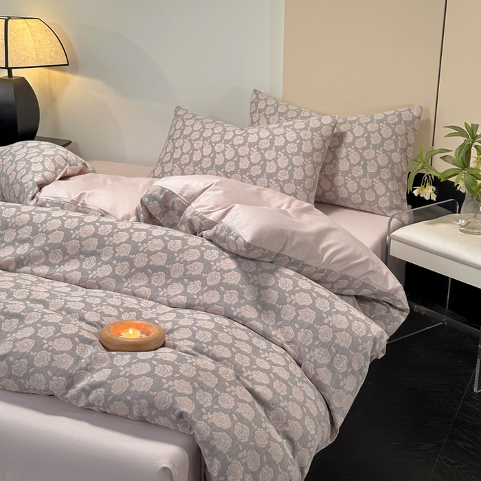 91家纺网 家纺一手货源 找家纺 琪格格纺织 2026新款60s纯棉加厚三层纱系列四件套 三层纱 玫瑰锦簇