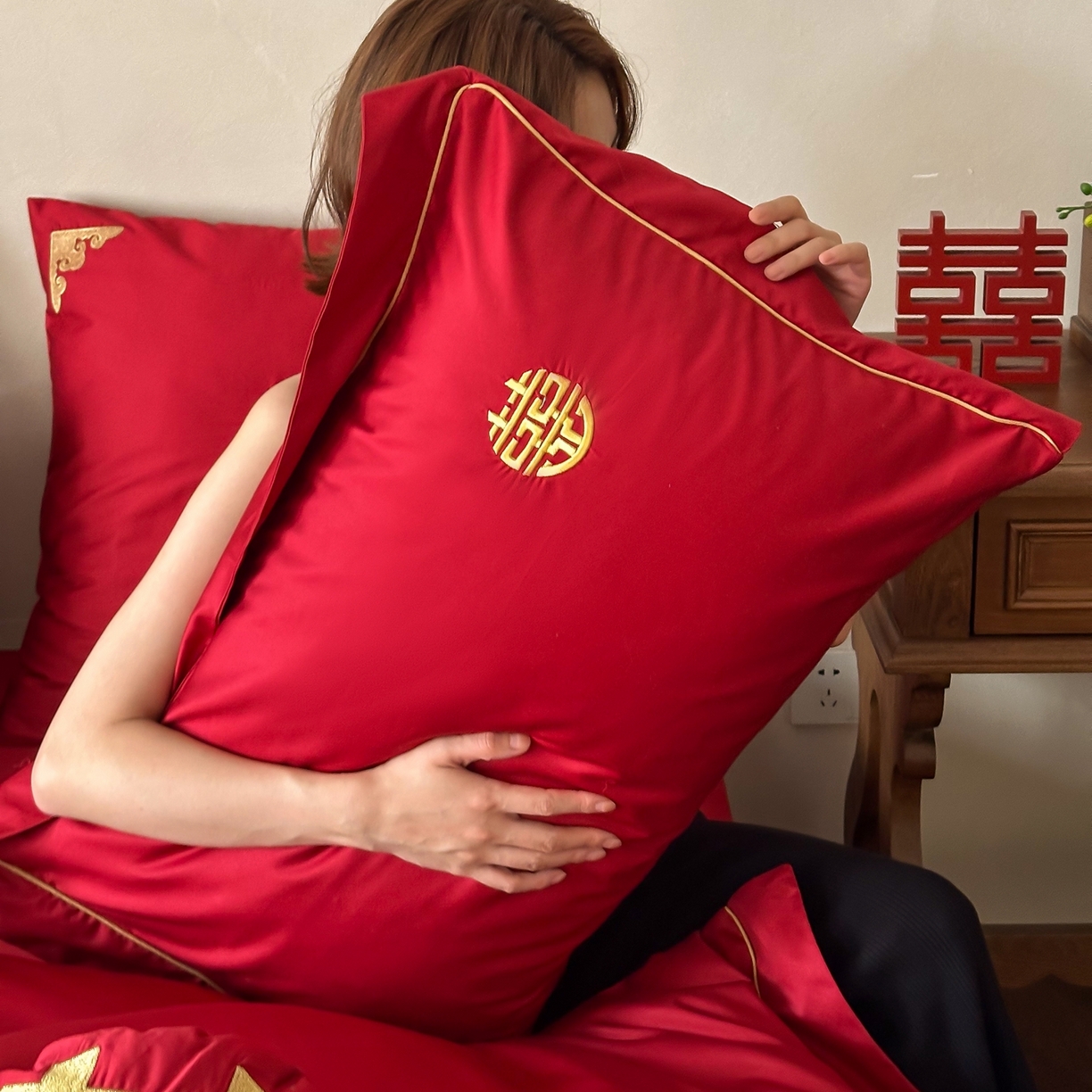 91家纺网 家纺一手货源 找家纺 （总）西西家居 2026春夏新款大红婚庆100支长绒棉纯棉四件套-龙凤呈祥