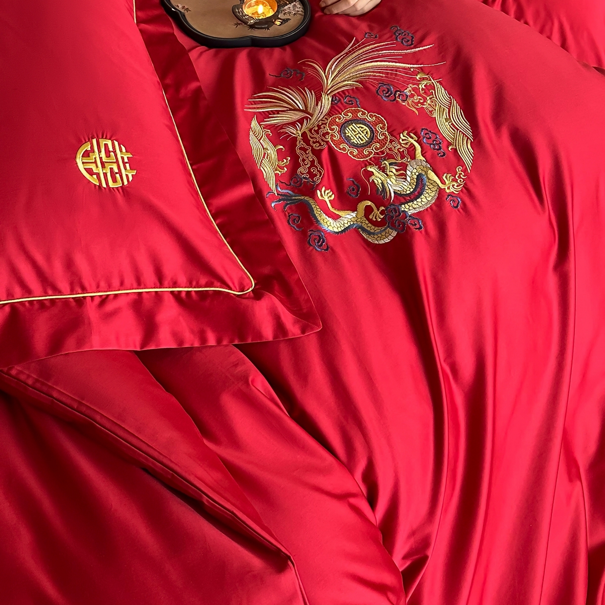 91家纺网 家纺一手货源 找家纺 （总）西西家居 2026春夏新款大红婚庆100支长绒棉纯棉四件套-龙凤呈祥