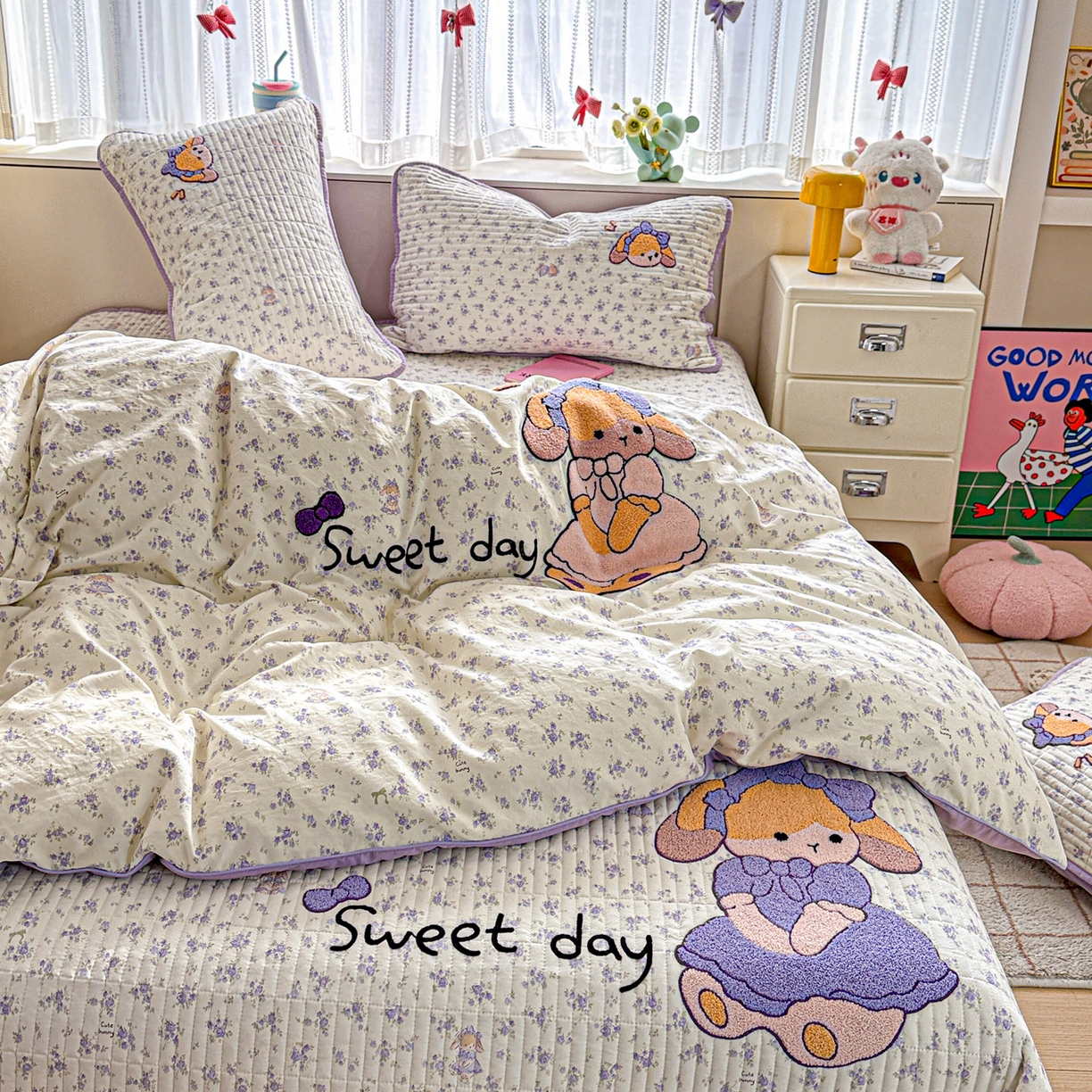 91家纺网 家纺一手货源 找家纺 富米莱（原臻工厂） 2026新款古法仿棉毛巾绣夹棉床盖床垫床褥床笠一四季款系列 安妮女孩