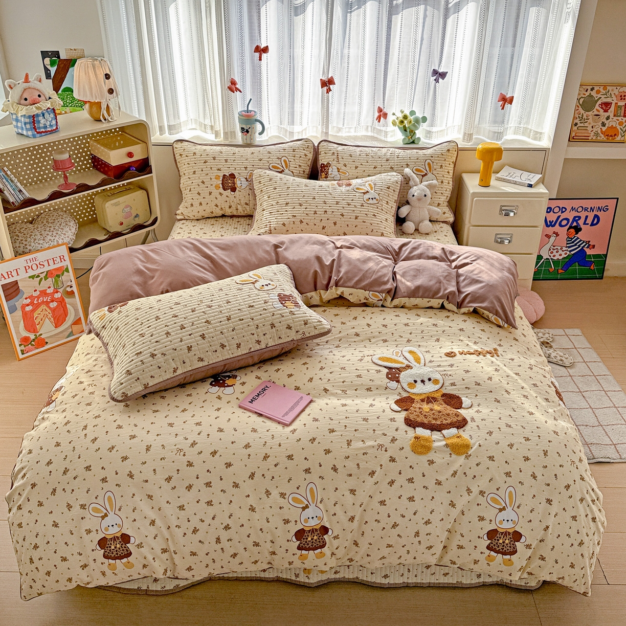 91家纺网 家纺一手货源 找家纺 富米莱（原臻工厂） 2026新款古法仿棉毛巾绣夹棉床盖床垫床褥床笠一四季款系列 嗨嗨兔