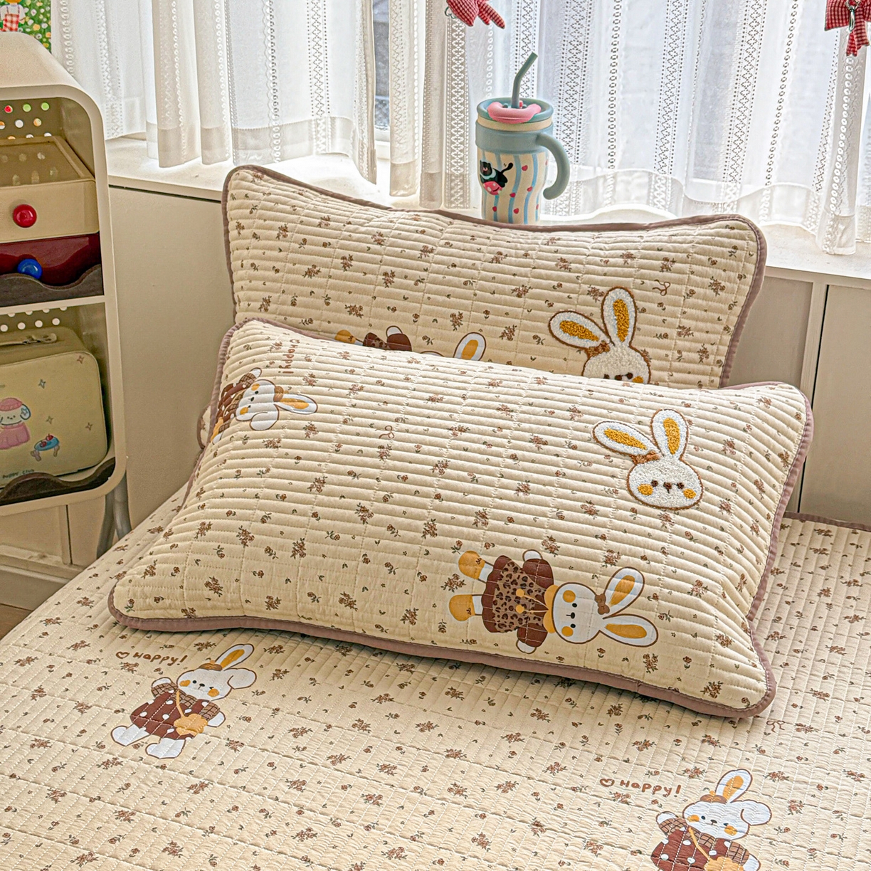 91家纺网 家纺一手货源 找家纺 富米莱（原臻工厂） 2026新款古法仿棉毛巾绣夹棉床盖床垫床褥床笠一四季款系列 嗨嗨兔