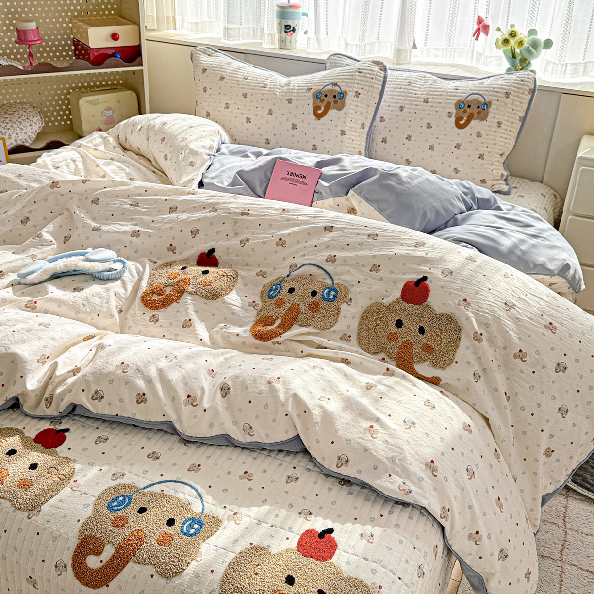 91家纺网 家纺一手货源 找家纺 富米莱（原臻工厂） 2026新款古法仿棉毛巾绣夹棉床盖床垫床褥床笠一四季款系列 可爱小象