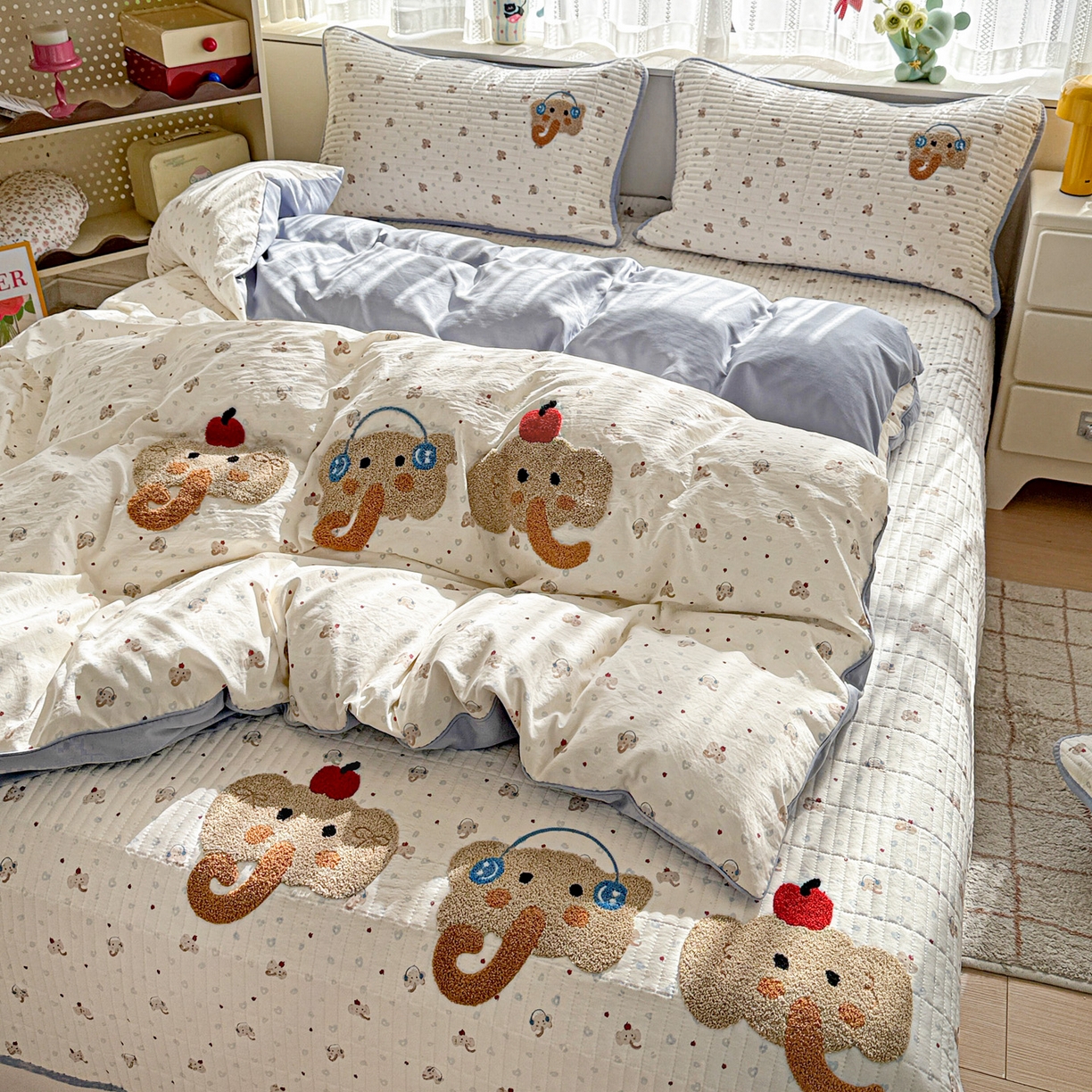 91家纺网 家纺一手货源 找家纺 富米莱（原臻工厂） 2026新款古法仿棉毛巾绣夹棉床盖床垫床褥床笠一四季款系列 可爱小象