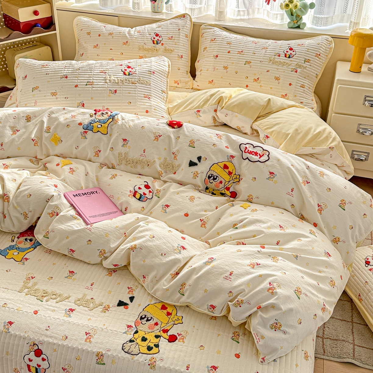 91家纺网 家纺一手货源 找家纺 富米莱（原臻工厂） 2026新款古法仿棉毛巾绣夹棉床盖床垫床褥床笠一四季款系列 星星伙伴