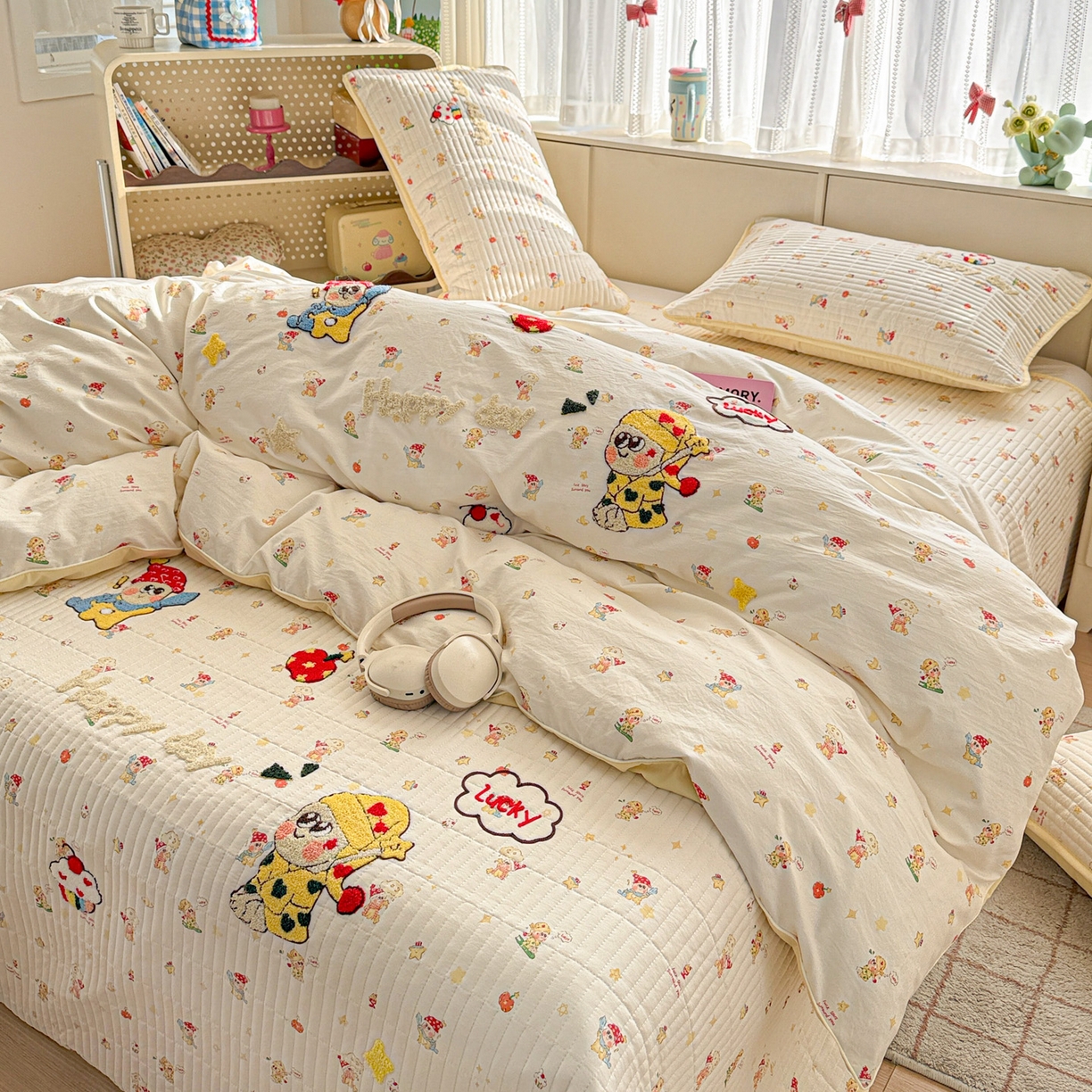 91家纺网 家纺一手货源 找家纺 富米莱（原臻工厂） 2026新款古法仿棉毛巾绣夹棉床盖床垫床褥床笠一四季款系列 星星伙伴