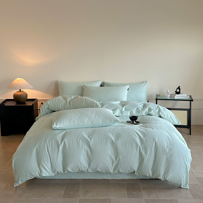 91家纺网 家纺一手货源 找家纺 卧趣家纺 2026新款A类60S贡缎提花全棉四件套 蝶梦-绿