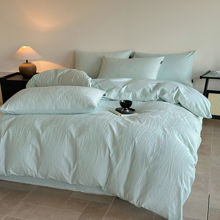 91家纺网 家纺一手货源 找家纺 卧趣家纺 2026新款A类60S贡缎提花全棉四件套 蝶梦-绿