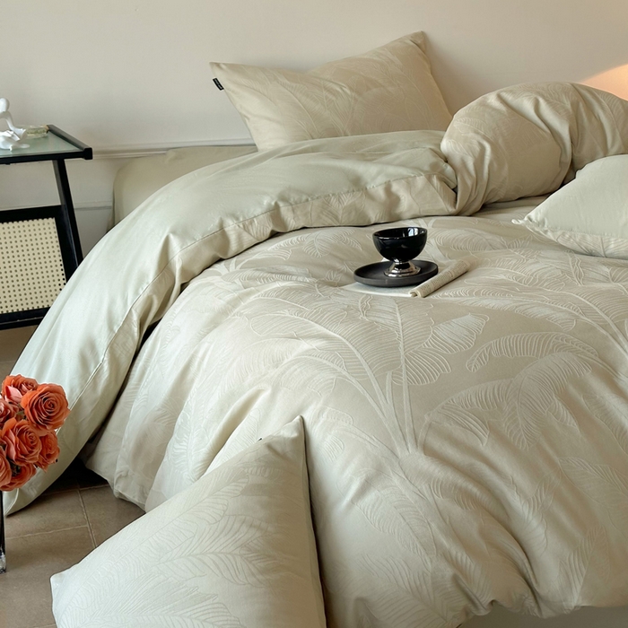 91家纺网 家纺一手货源 找家纺 卧趣家纺 2026新款A类60S贡缎提花全棉四件套 蕉野-奶绿