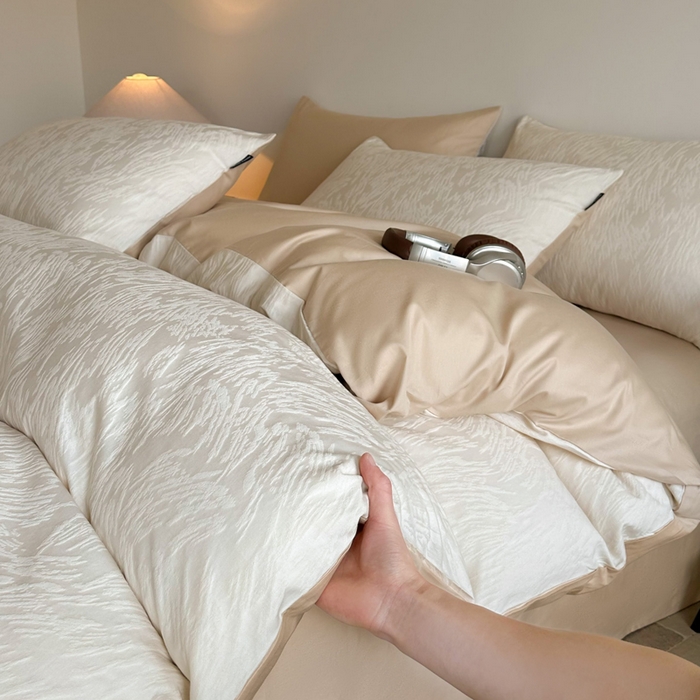 91家纺网 家纺一手货源 找家纺 卧趣家纺 2026新款A类60S贡缎提花全棉四件套 克拉拉-米