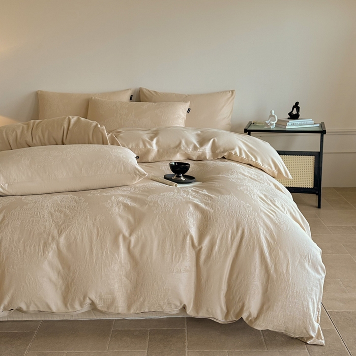 91家纺网 家纺一手货源 找家纺 卧趣家纺 2026新款A类60S贡缎提花全棉四件套 梦幻城堡