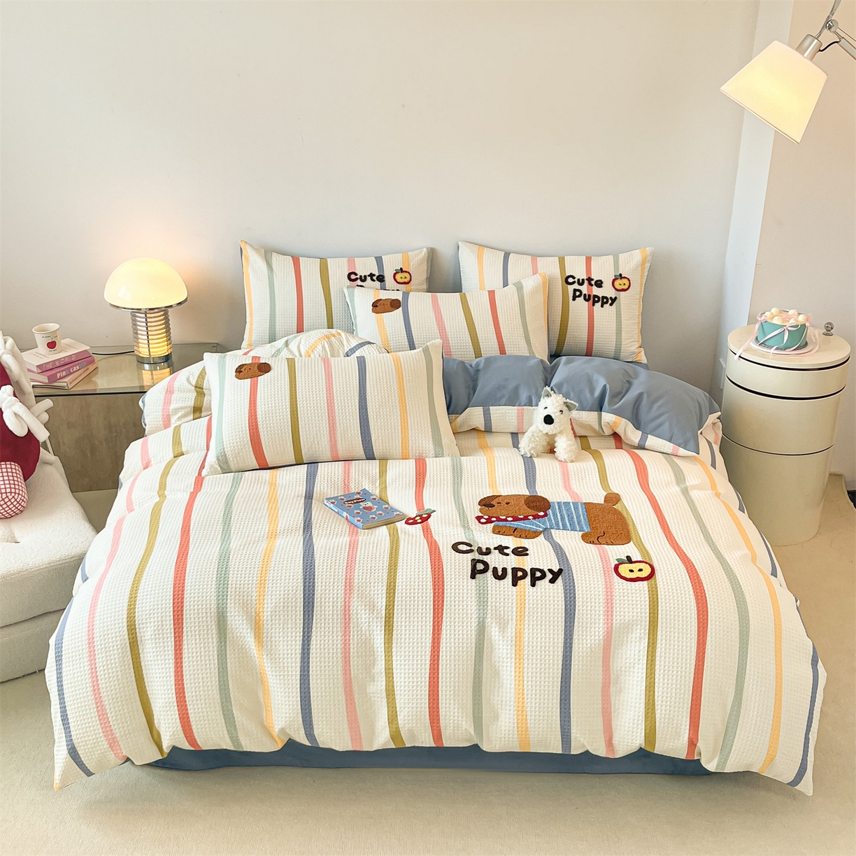 91家纺网 家纺一手货源 找家纺 笙意家纺 2026新款全棉A版华夫格B版40支毛巾绣四件套 莓莓狗