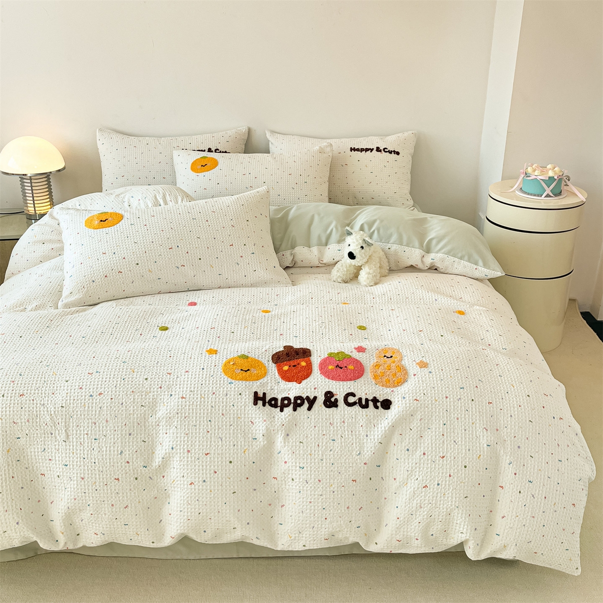 91家纺网 家纺一手货源 找家纺 笙意家纺 2026新款全棉A版华夫格B版40支毛巾绣四件套 波点柿子