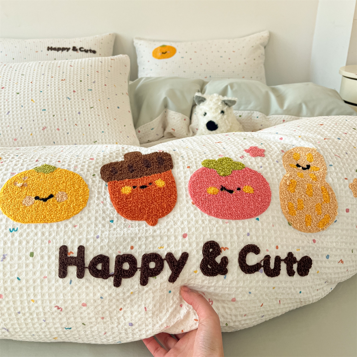 91家纺网 家纺一手货源 找家纺 笙意家纺 2026新款全棉A版华夫格B版40支毛巾绣四件套 波点柿子