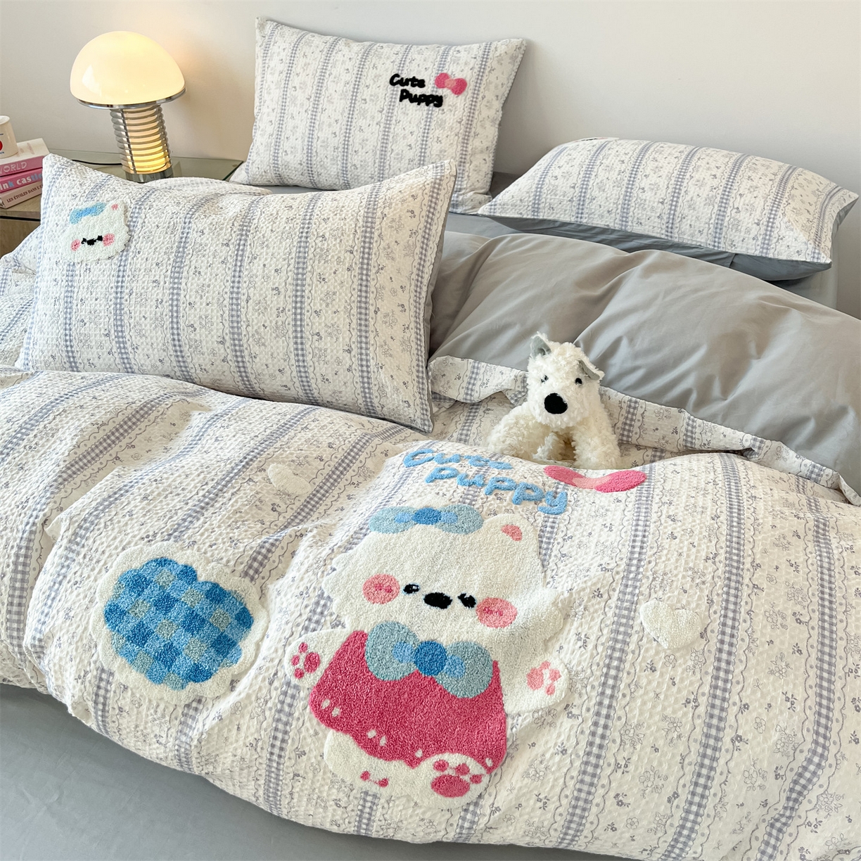 91家纺网 家纺一手货源 找家纺 笙意家纺 2026新款全棉A版华夫格B版40支毛巾绣四件套 小狗宝宝