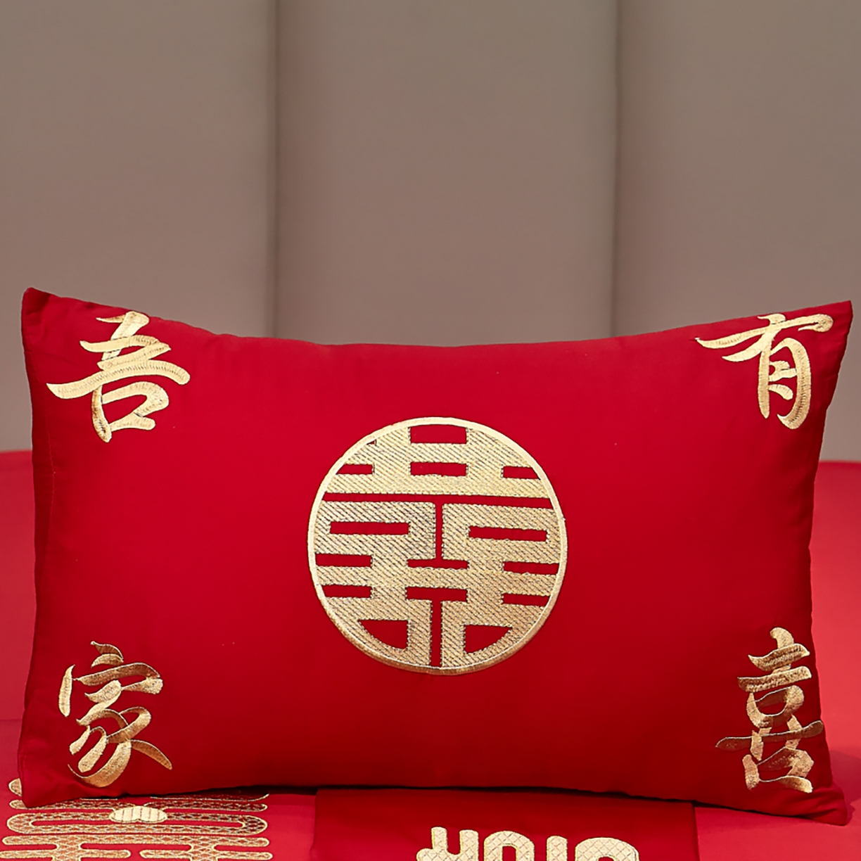 91家纺网 家纺一手货源 找家纺 浩情国际婚庆供货中心 2026新款100%全棉长绒棉纯棉婚庆四件套结婚刺绣六件套多件套长期供货 （提供买家秀） 万紫千红