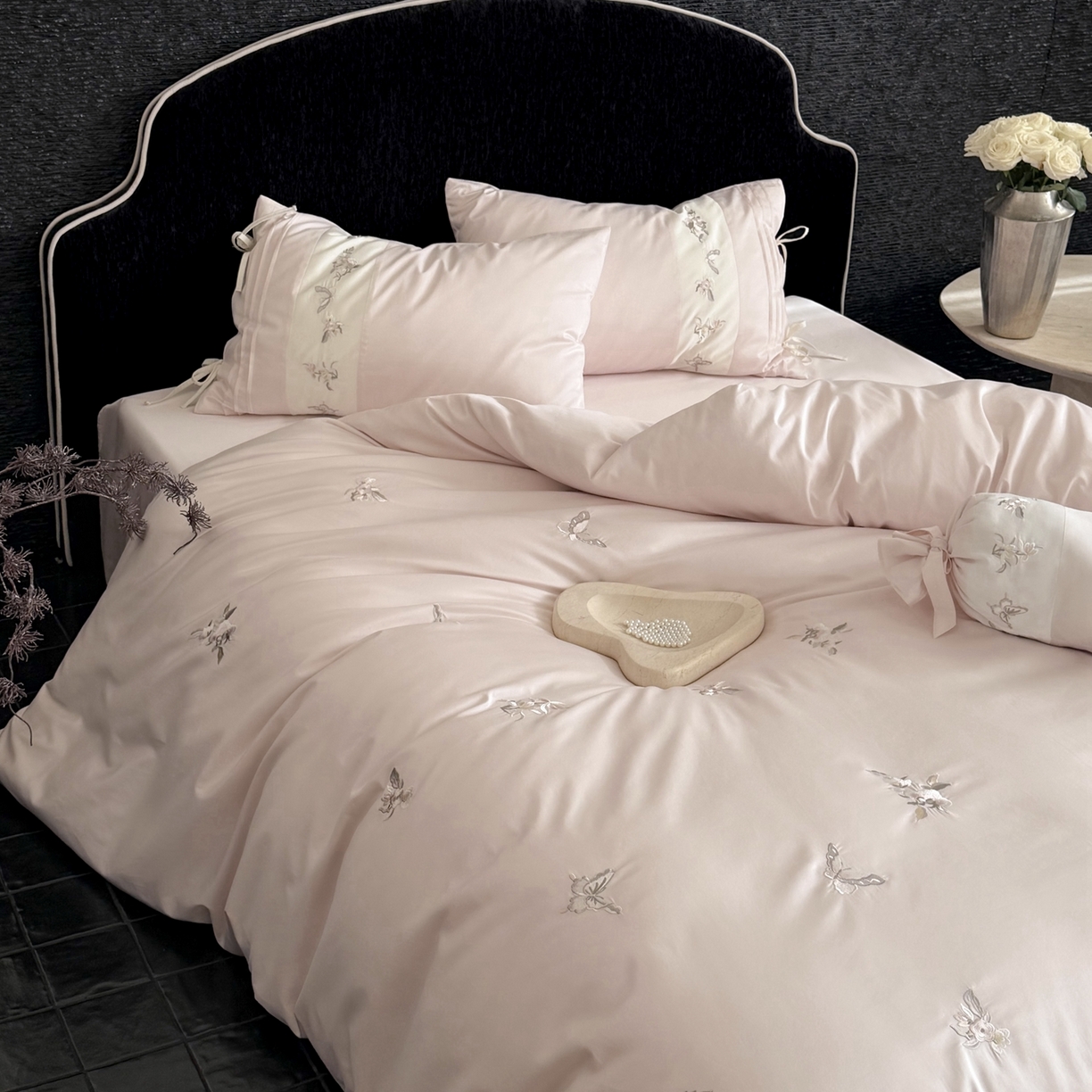 91家纺网 家纺一手货源 找家纺 （总）鹿班家居 2026新款100s长绒棉纯棉刺绣四件套-境花辞（标准会员-20元）