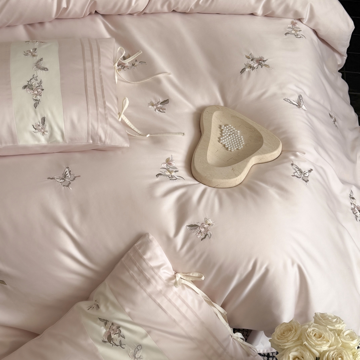 91家纺网 家纺一手货源 找家纺 （总）鹿班家居 2026新款100s长绒棉纯棉刺绣四件套-境花辞（标准会员-20元）