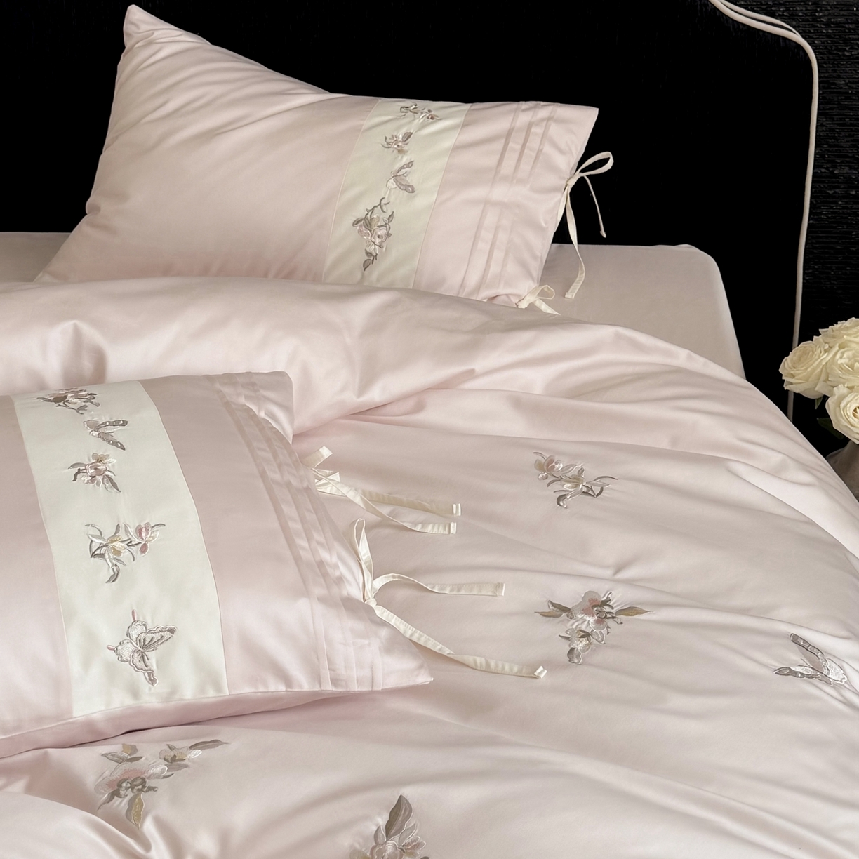 91家纺网 家纺一手货源 找家纺 鹿班家居 2026新款100s长绒棉纯棉刺绣四件套-境花辞（标准会员-20元） 境花辞-粉色