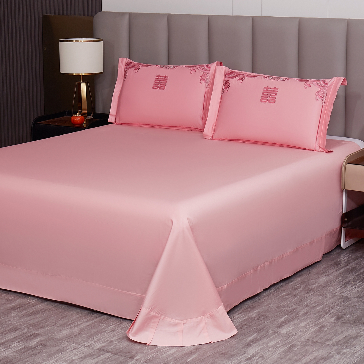 91家纺网 家纺一手货源 找家纺 浩情国际婚庆供货中心 2026新款100%全棉长绒棉纯棉婚庆四件套结婚刺绣六件套多件套长期供货 （提供买家秀） 红粉佳人-粉玉