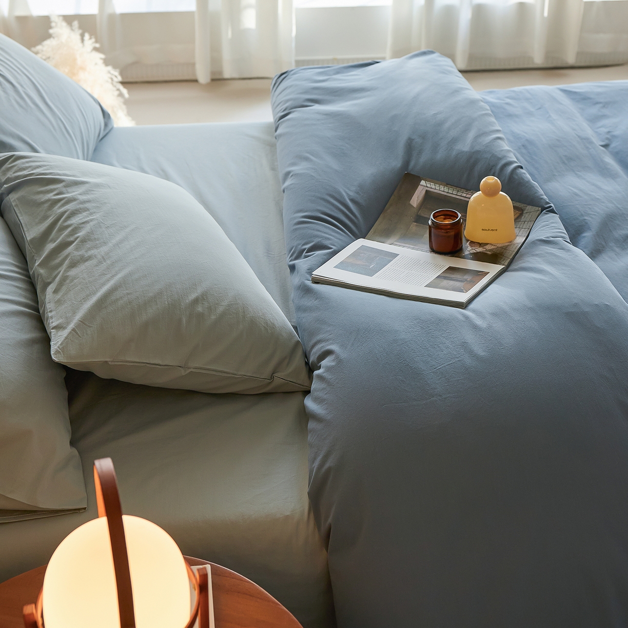 91家纺网 家纺一手货源 找家纺 轩和家居 2026新款全棉高支旧感砂洗长绒棉拼色四件套 霁兰色+松石绿