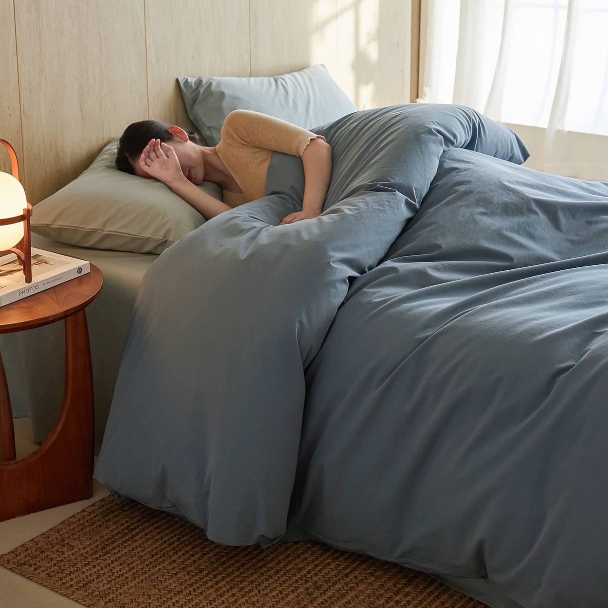 91家纺网 家纺一手货源 找家纺 轩和家居 2026新款全棉高支旧感砂洗长绒棉拼色四件套 霁兰色+松石绿