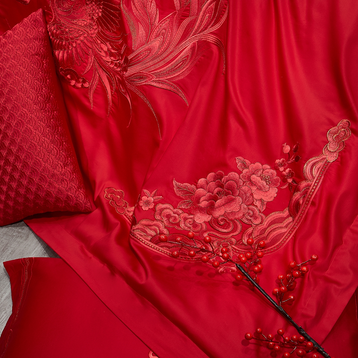 91家纺网 家纺一手货源 找家纺 浩情国际婚庆供货中心 2026新款100%全棉长绒棉纯棉婚庆四件套结婚刺绣六件套多件套长期供货 （提供买家秀） 龙凤相依