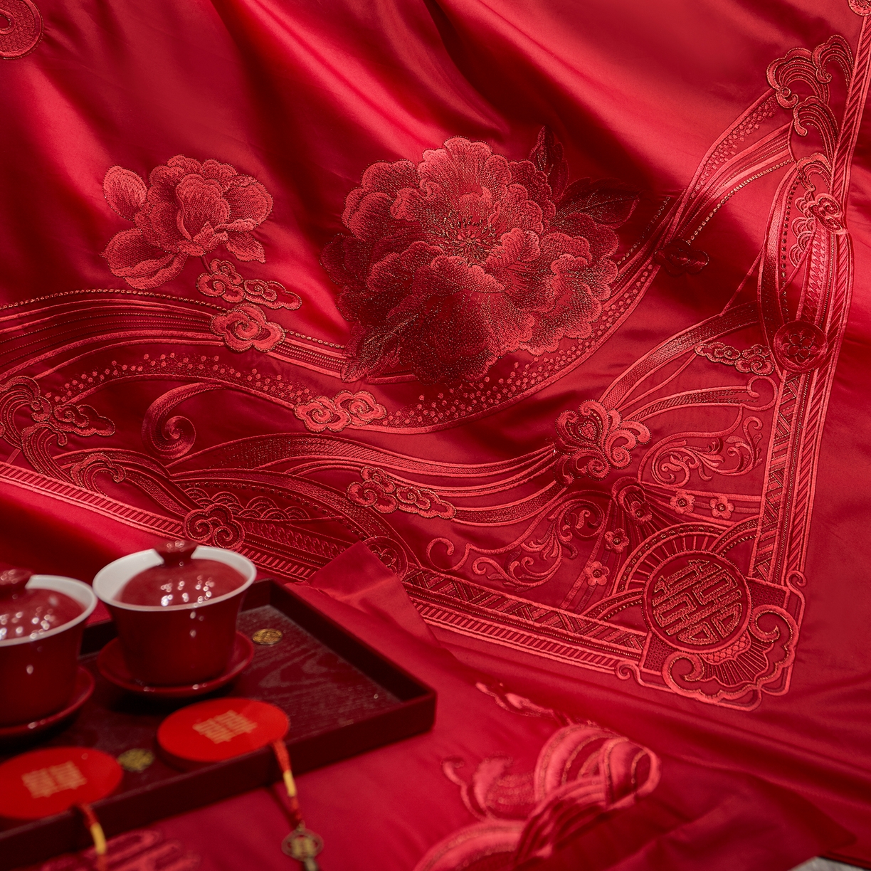 91家纺网 家纺一手货源 找家纺 浩情国际婚庆供货中心 2026新款100%全棉长绒棉纯棉婚庆四件套结婚刺绣六件套多件套长期供货 （提供买家秀） 囍上添花