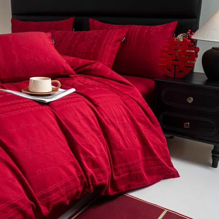 91家纺网 家纺一手货源 找家纺 （总）卧趣家纺 2026新款全棉贡缎提花红色婚庆纯棉四件套