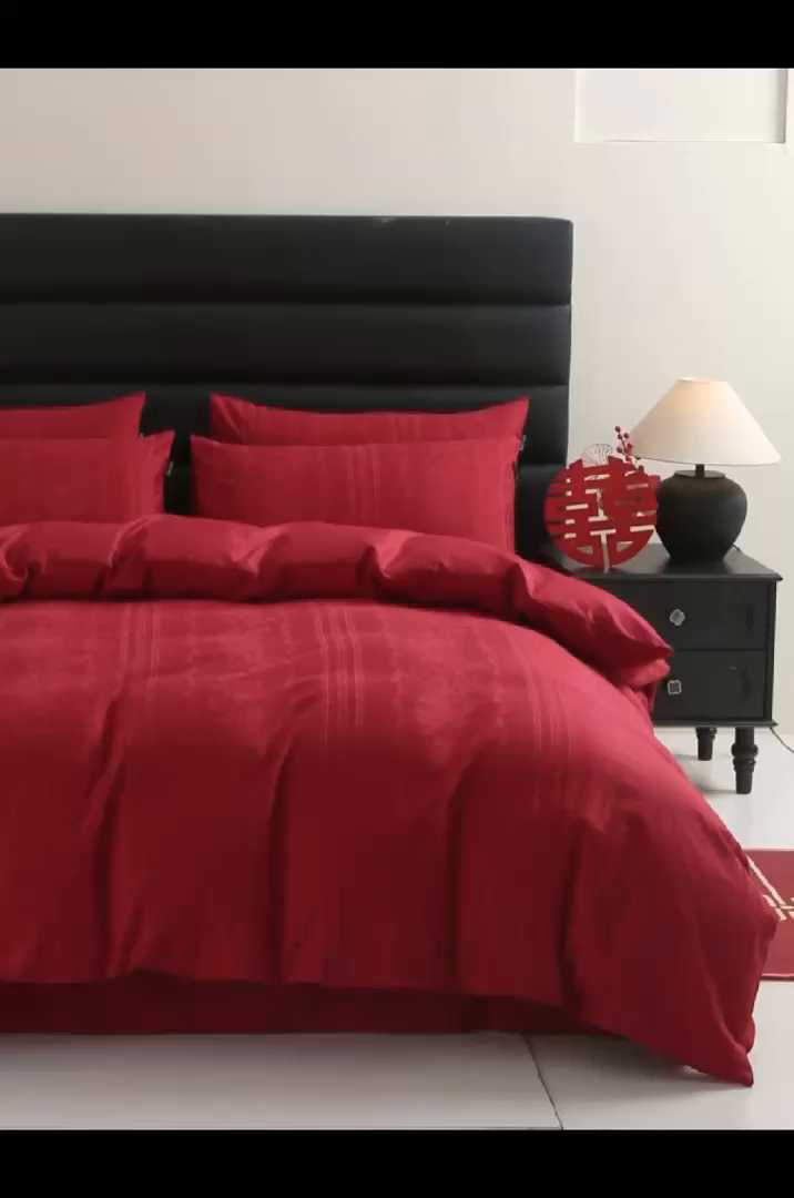 91家纺网 家纺一手货源 找家纺 （总）卧趣家纺 2026新款全棉贡缎提花红色婚庆纯棉四件套