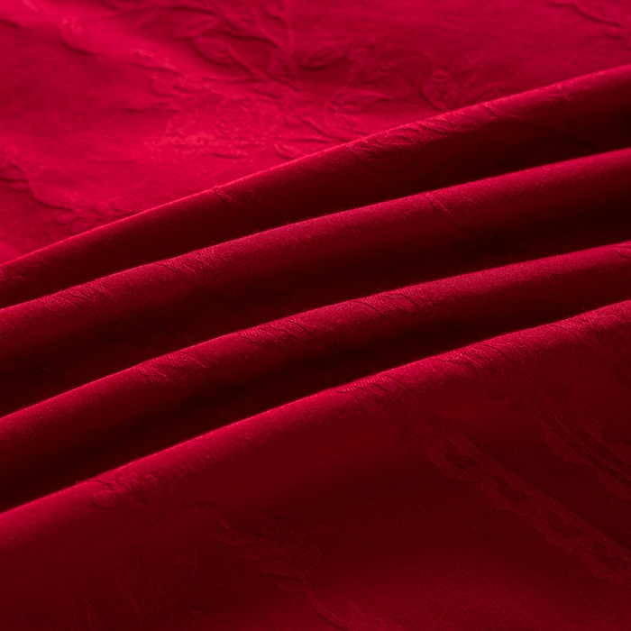 91家纺网 家纺一手货源 找家纺 卧趣家纺 2026新款全棉贡缎提花红色婚庆纯棉四件套 花漾甜心-红