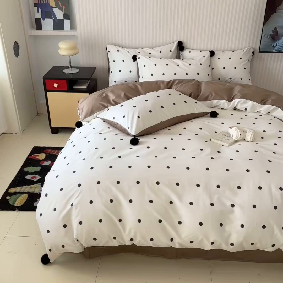 91家纺网 家纺一手货源 找家纺 （总）雅居纺家纺 2026新款50长绒棉波点球球四件套