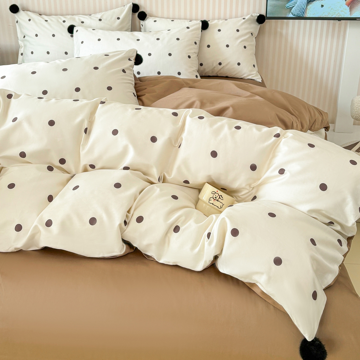 91家纺网 家纺一手货源 找家纺 （总）雅居纺家纺 2026新款50长绒棉波点球球四件套