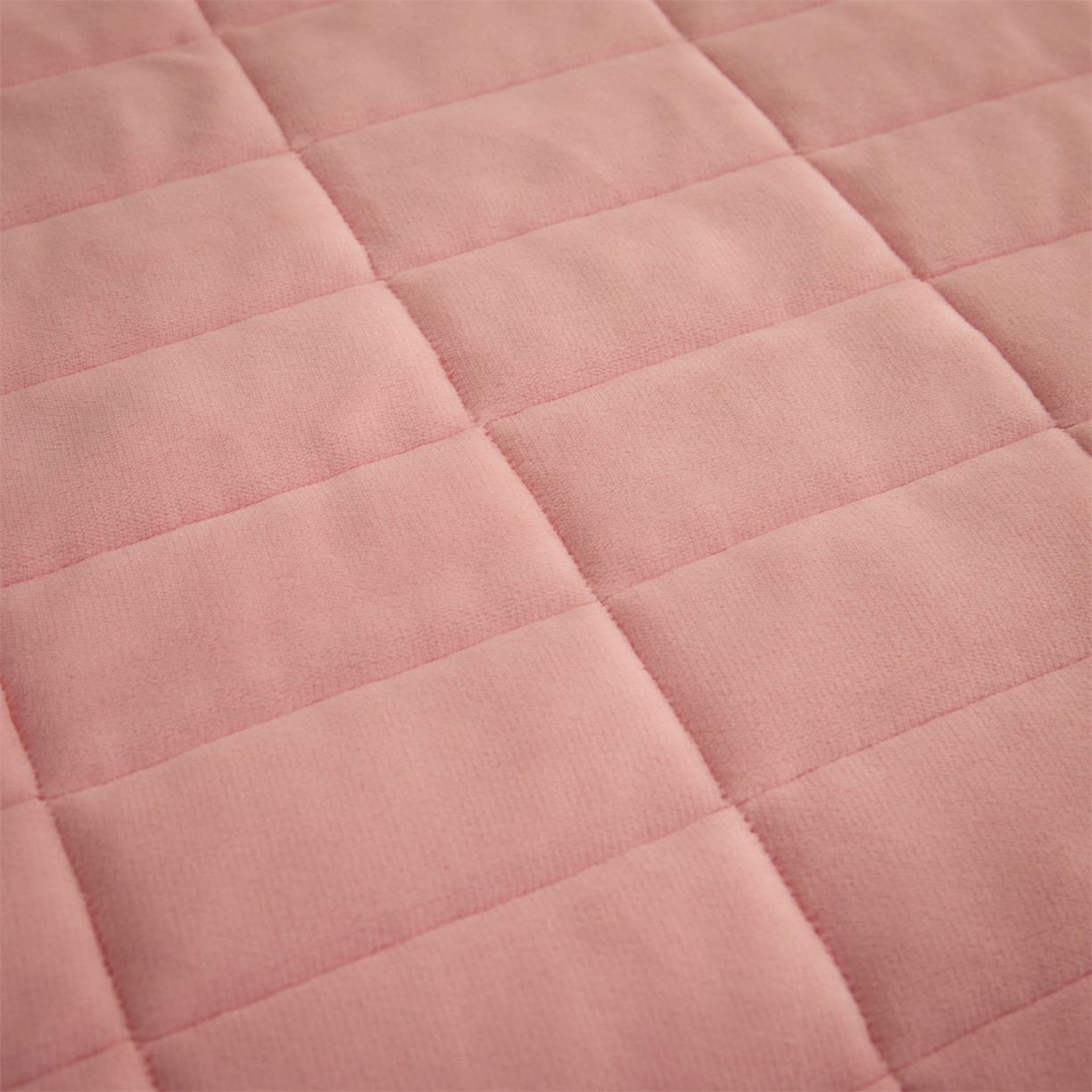 91家纺网 家纺一手货源 找家纺 盛秋家纺 2026新款A类牛奶绒夹棉床盖 卡诺粉+香槟