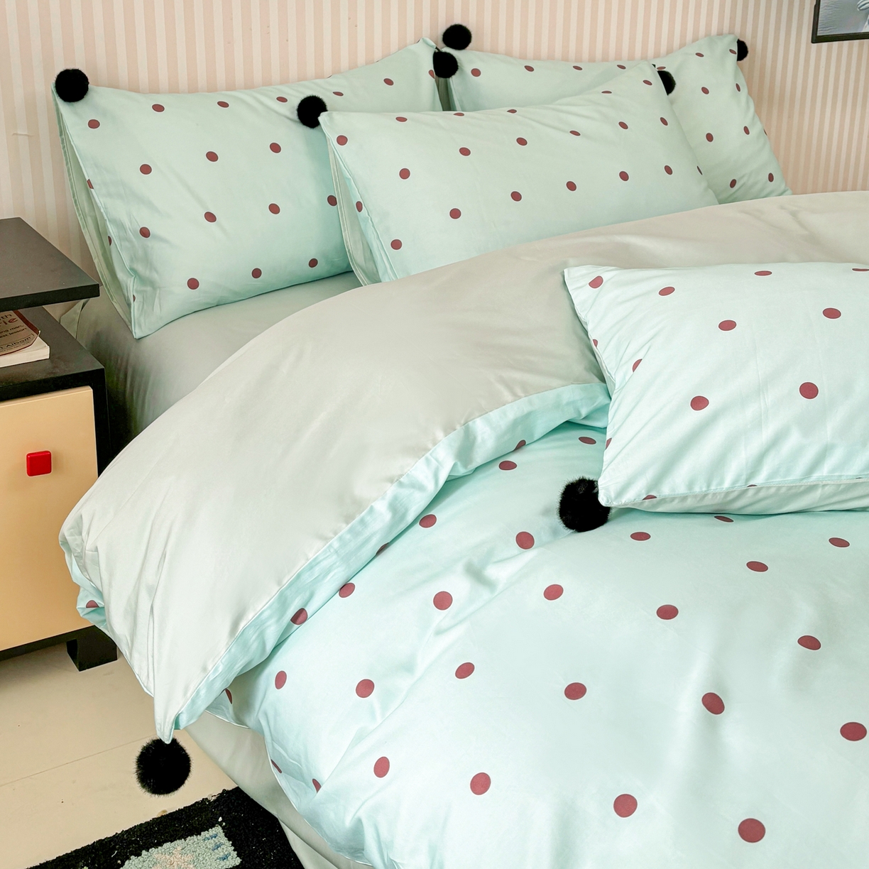 91家纺网 家纺一手货源 找家纺 （总）雅居纺家纺 2026新款50长绒棉波点球球四件套