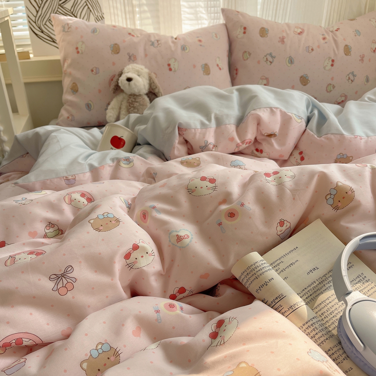 91家纺网 家纺一手货源 找家纺 雅居纺家纺 2026新款全棉卡通印花可爱小猫四件套 粉点猫咪