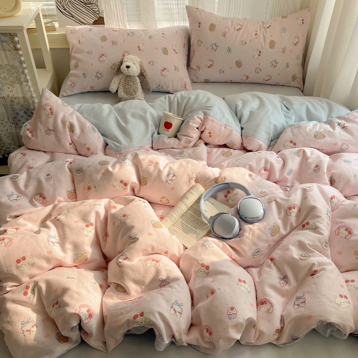 91家纺网 家纺一手货源 找家纺 雅居纺家纺 2026新款全棉卡通印花可爱小猫四件套 粉点猫咪