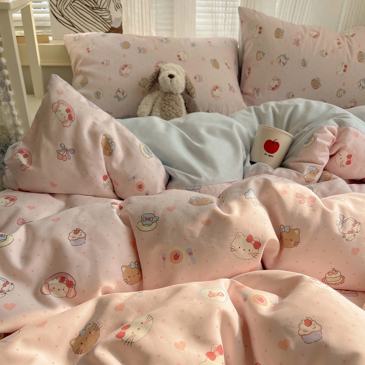 91家纺网 家纺一手货源 找家纺 雅居纺家纺 2026新款全棉卡通印花可爱小猫四件套 粉点猫咪