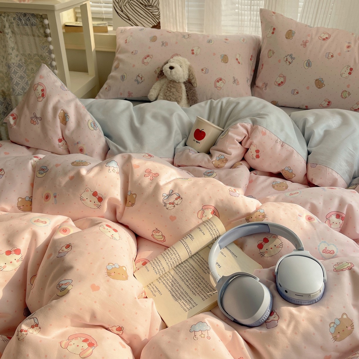 91家纺网 家纺一手货源 找家纺 雅居纺家纺 2026新款全棉卡通印花可爱小猫四件套 粉点猫咪