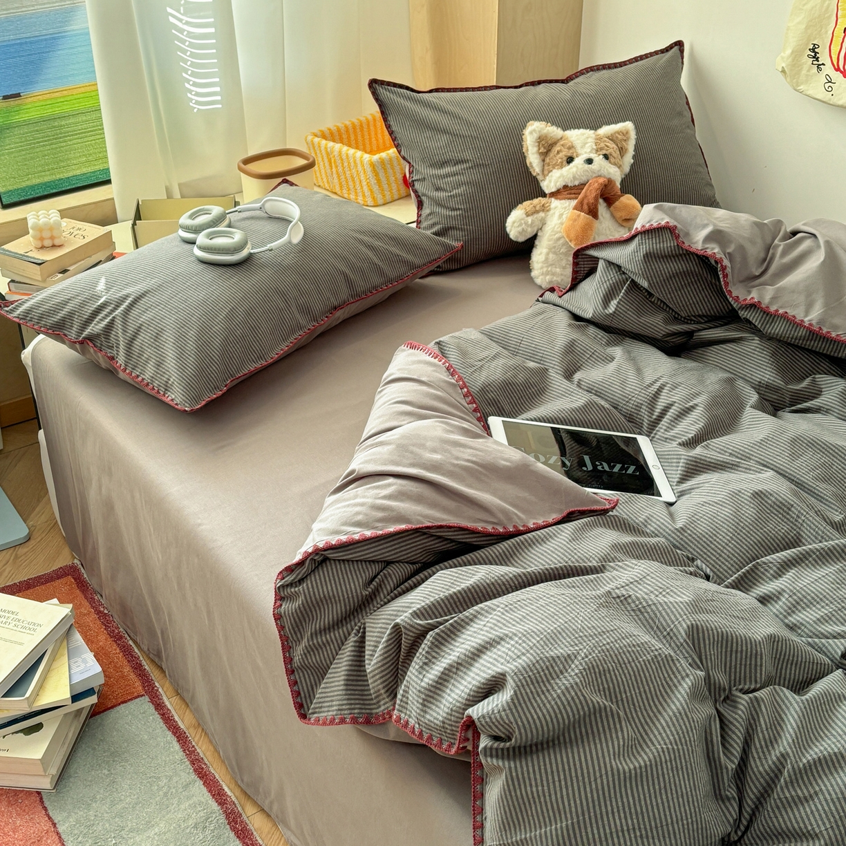 91家纺网 家纺一手货源 找家纺 雅居纺家纺 2026新款全棉色织水洗棉贝壳边四件套 贝壳边-浅灰密条