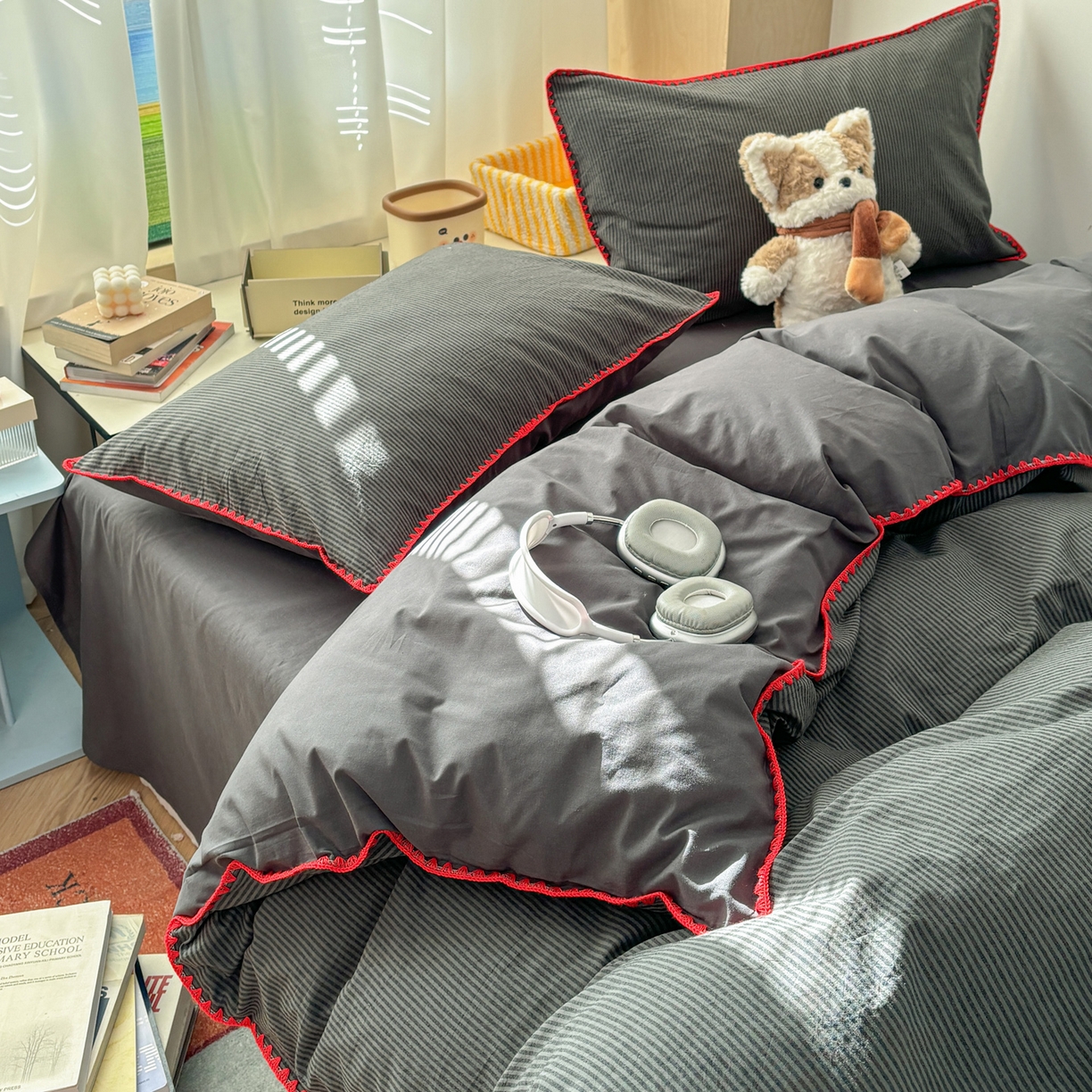 91家纺网 家纺一手货源 找家纺 雅居纺家纺 2026新款全棉色织水洗棉贝壳边四件套 贝壳边-深灰密条