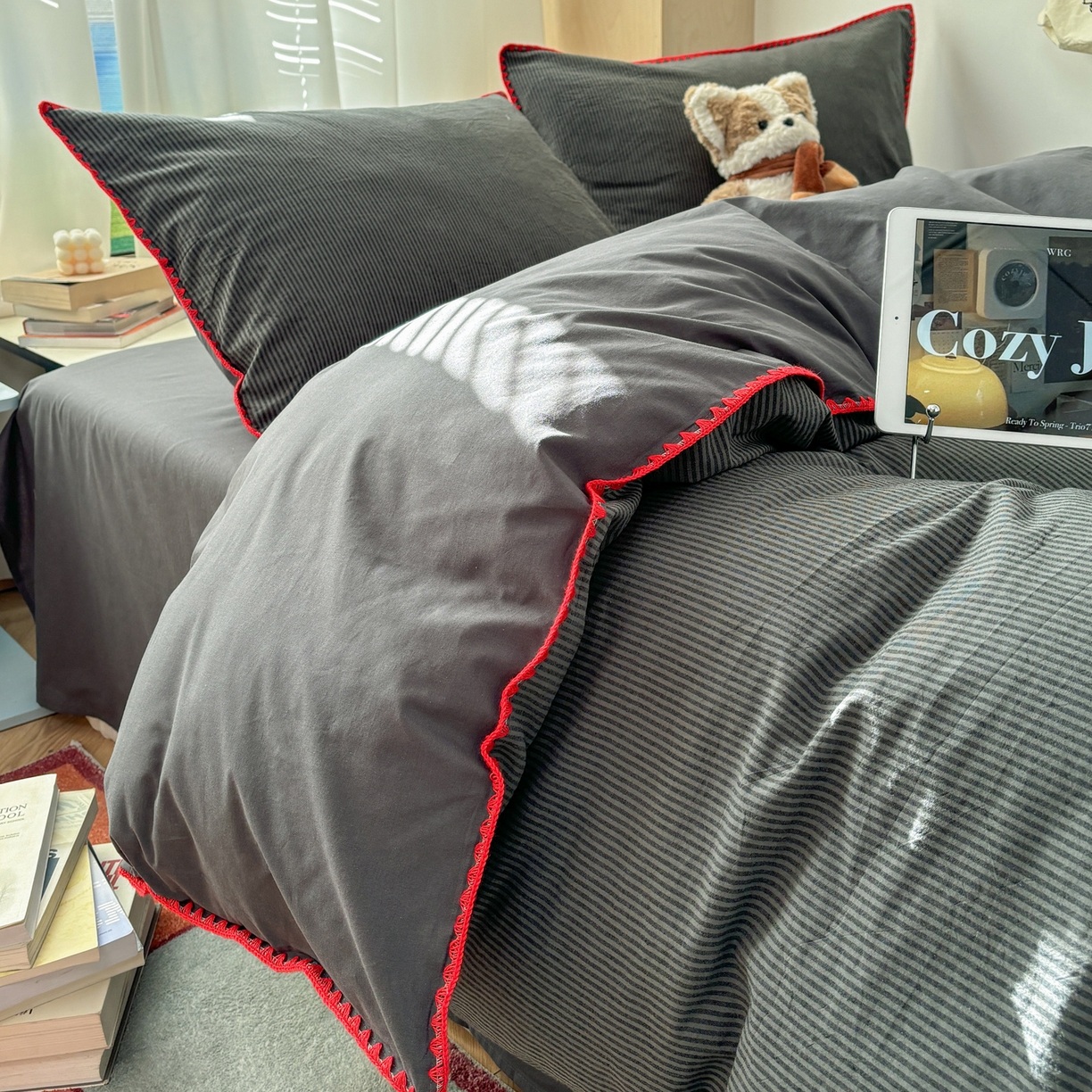 91家纺网 家纺一手货源 找家纺 雅居纺家纺 2026新款全棉色织水洗棉贝壳边四件套 贝壳边-深灰密条