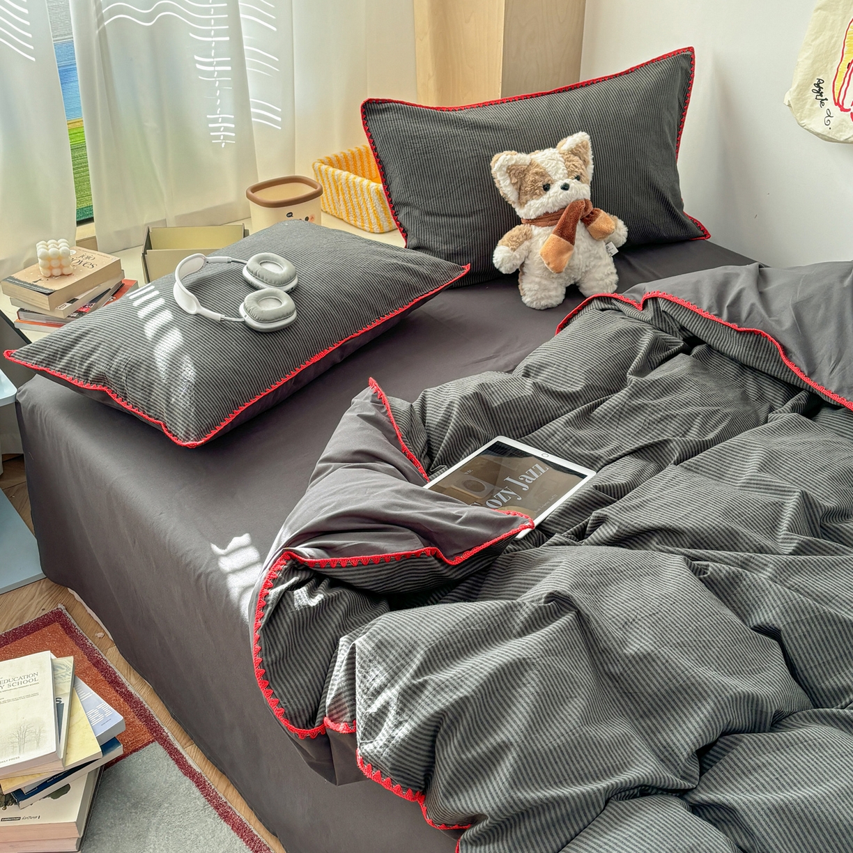 91家纺网 家纺一手货源 找家纺 雅居纺家纺 2026新款全棉色织水洗棉贝壳边四件套 贝壳边-深灰密条