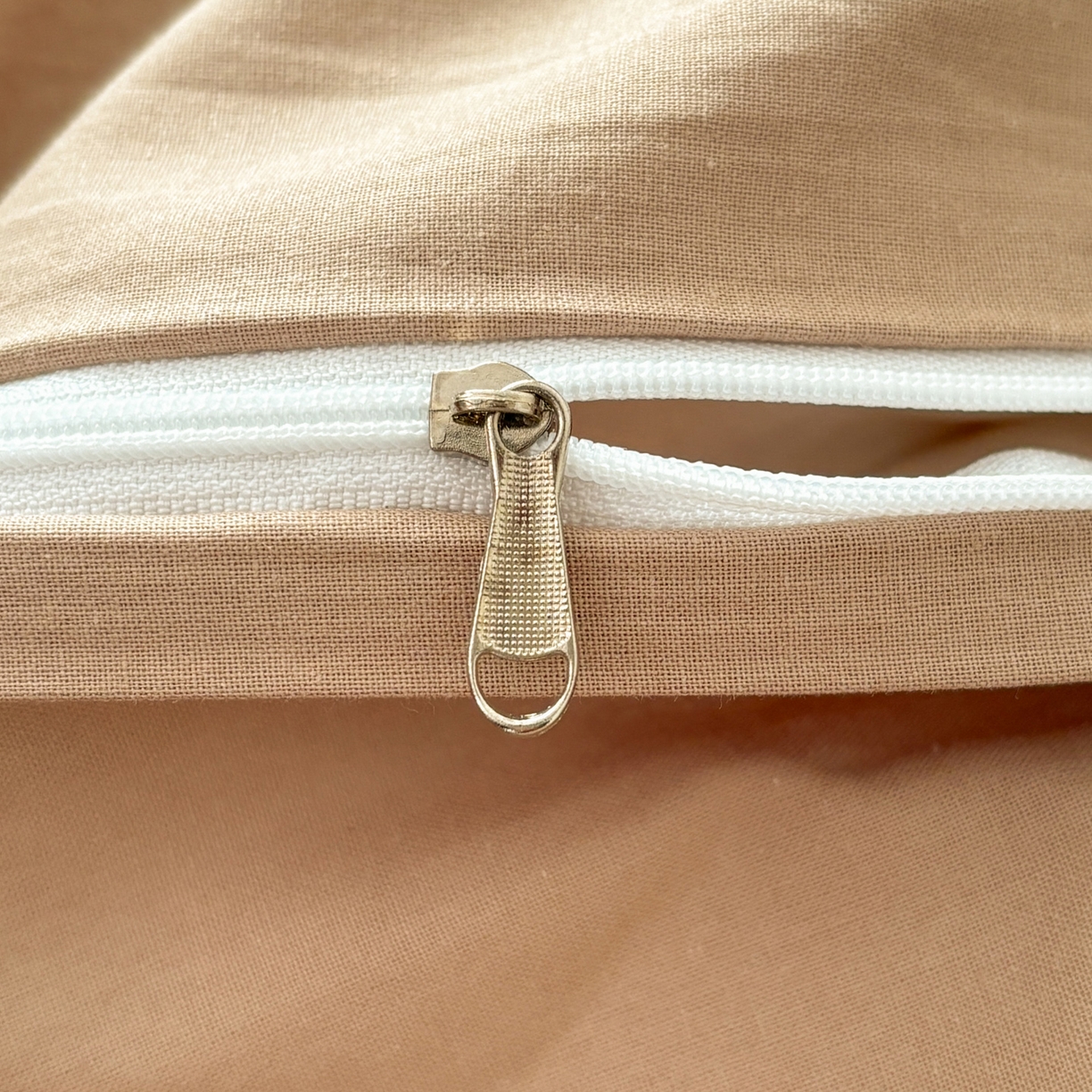 91家纺网 家纺一手货源 找家纺 雅居纺家纺 2026新款全棉色织水洗棉贝壳边四件套 贝壳边-苏桃红格