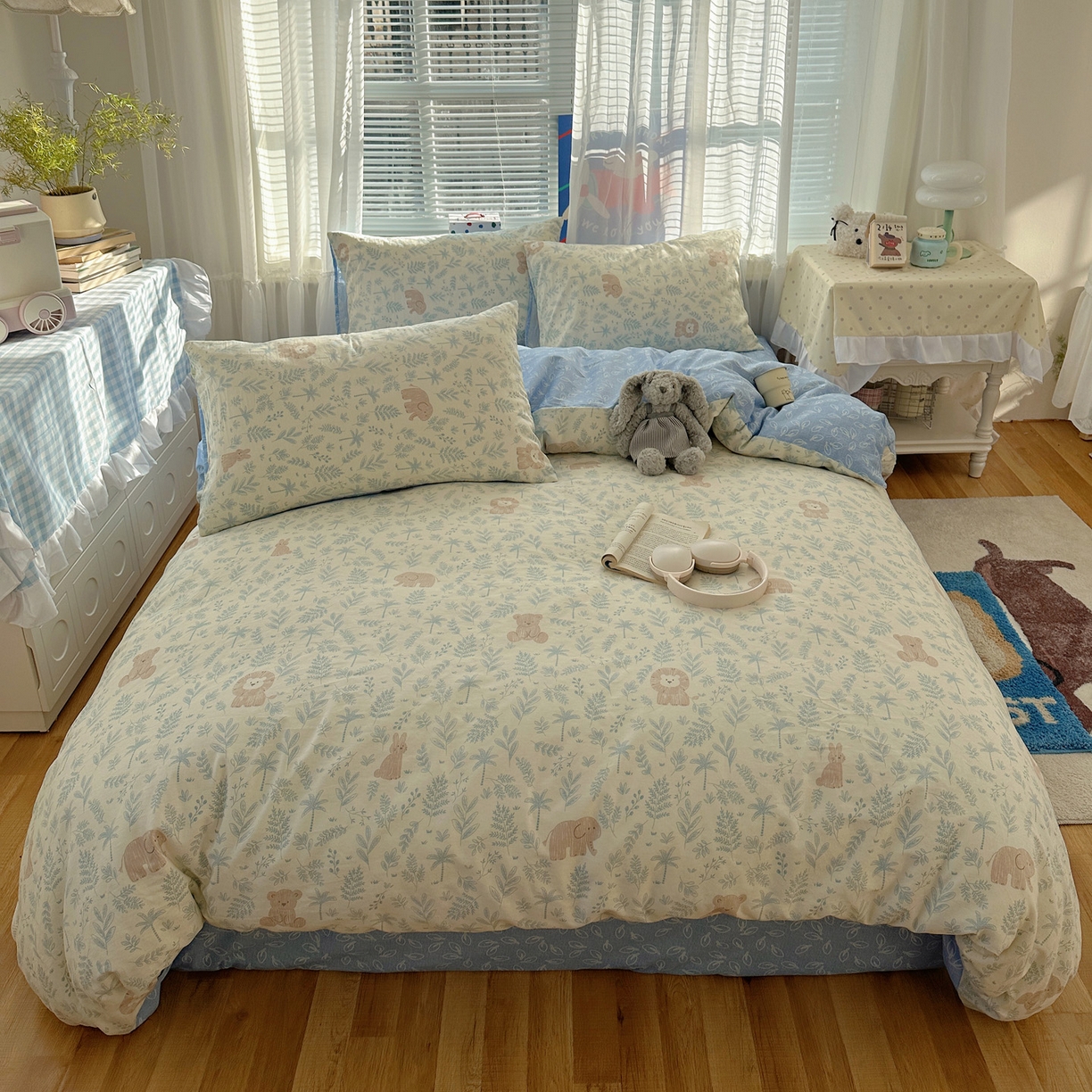 91家纺网 家纺一手货源 找家纺 雅居纺家纺 2026新款全棉小清新印花四件套 森林乐园