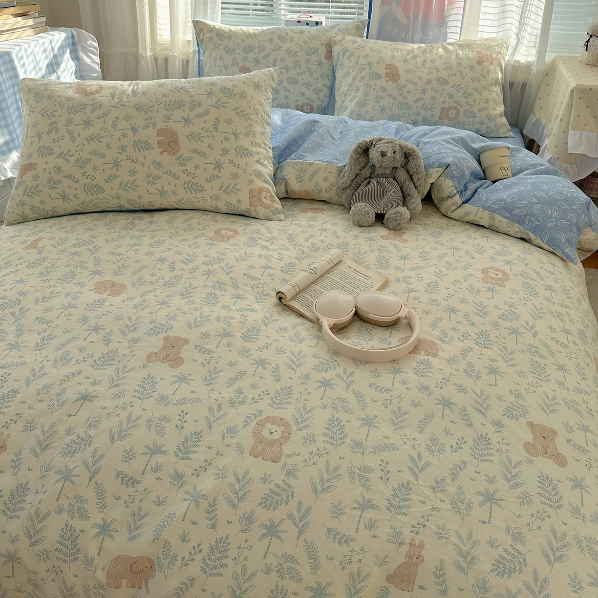 91家纺网 家纺一手货源 找家纺 雅居纺家纺 2026新款全棉小清新印花四件套 森林乐园