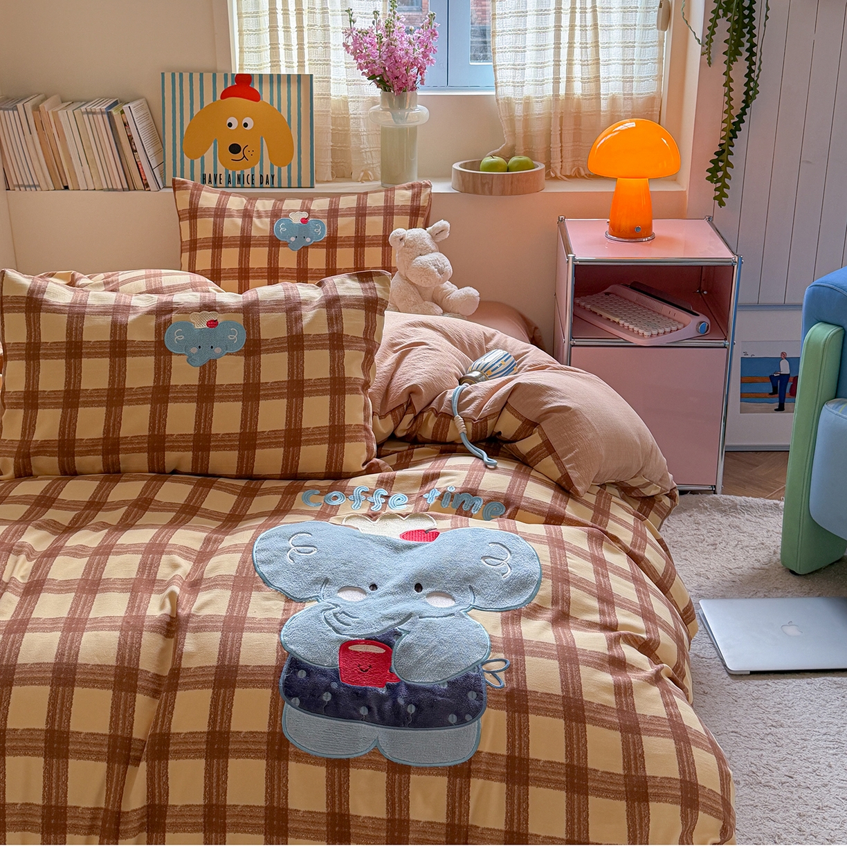 91家纺网 家纺一手货源 找家纺 （总）美乐迪家纺 2026新款贴布绣云感双层纱四件套